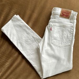 Levi’s Wedgie Straight Ankle Length Jeans in white W25 L28.